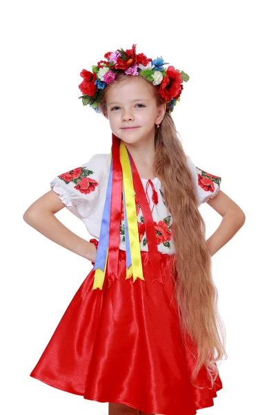 Flicka i en ukrainska folkdräkt — Stockfoto