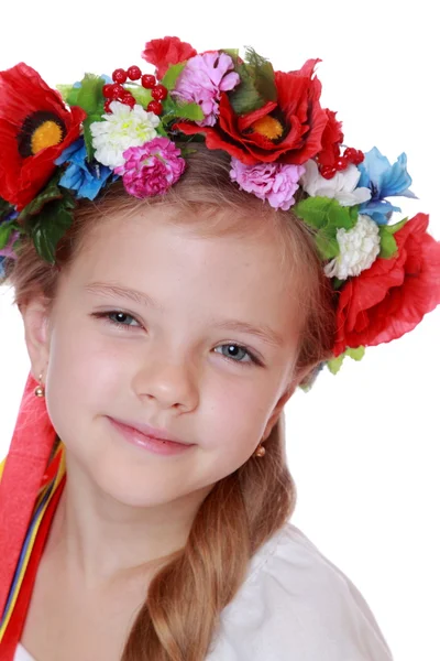 Mädchen in einem ukrainischen Nationalkostüm — Stockfoto