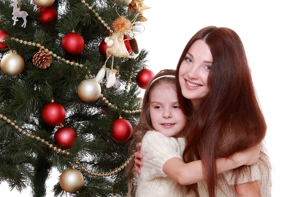 妈妈和小女孩在圣诞 — 图库照片
