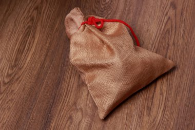 küçük sac üstünde Noel