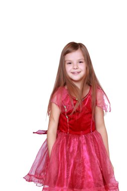 Kız kelebek elbiseyle poz