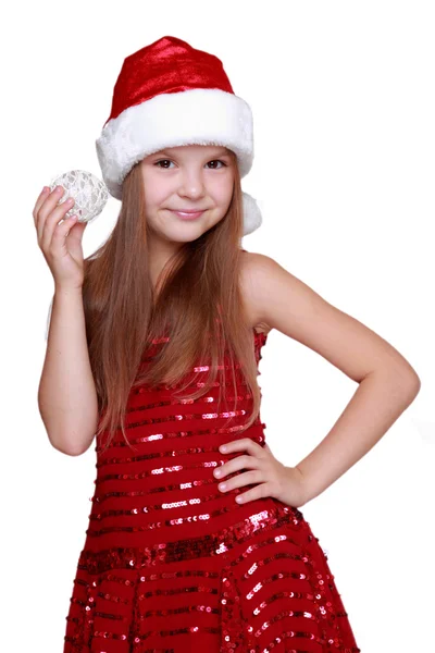 Κοπέλα που κρατά τη διακόσμηση Χριστουγέννων — Φωτογραφία Αρχείου