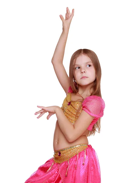 Dívka v růžových Arabský tanec kostým — Stock fotografie