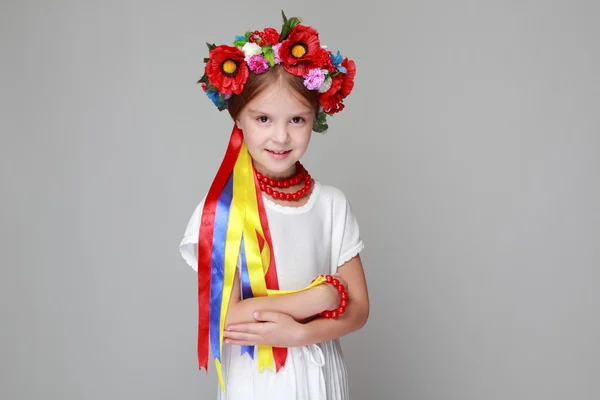 Girl in the Ukrainian national clothes — Stock Photo, Image