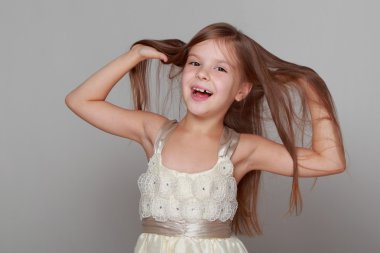 küçük atlama ve dans