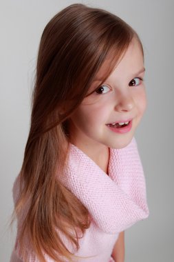 kız sıcak örme elbise