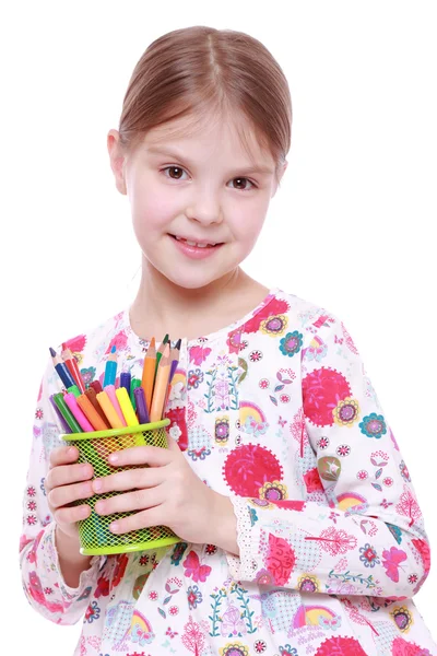 Девушка с цветными карандашами — стоковое фото