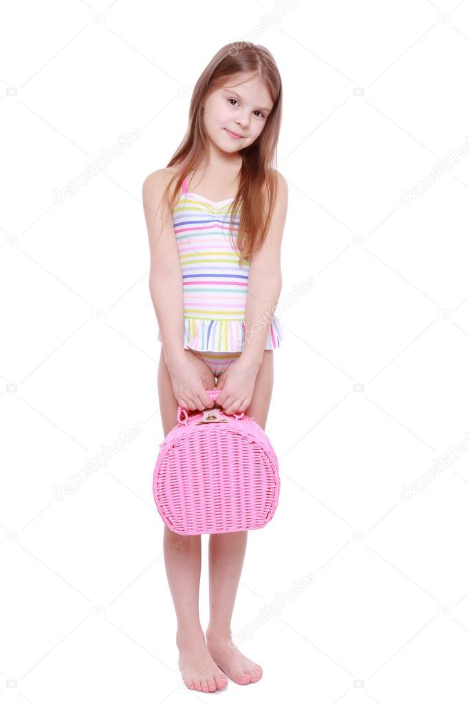 Chica en traje de baño con cesta — Foto de stock © Mari1Photo #40256375