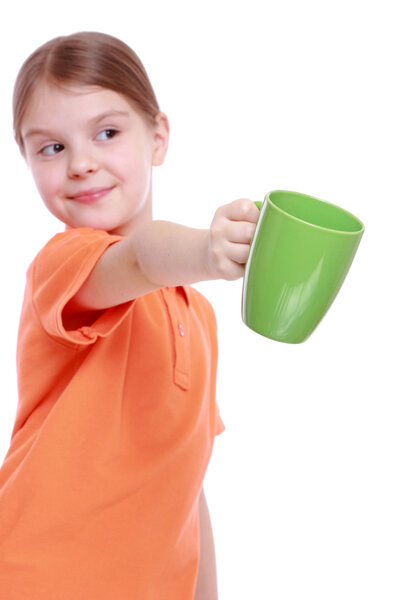 Девушка с чашкой чая
