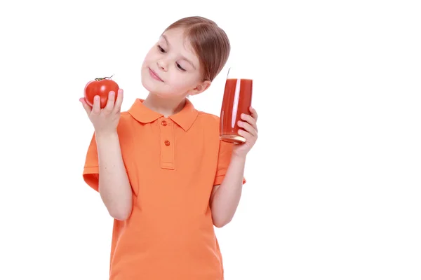 Chica con jugo de tomate —  Fotos de Stock