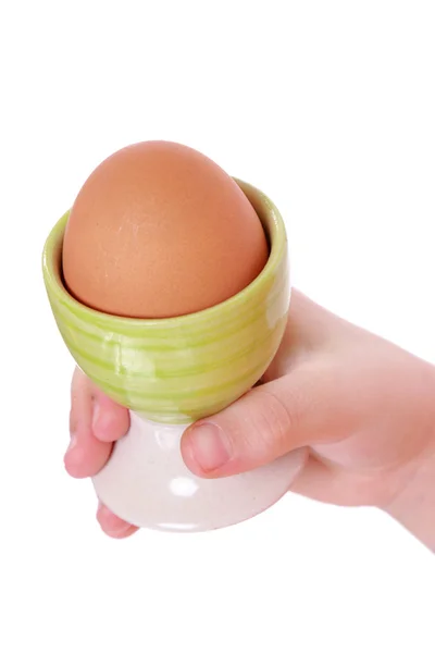 Tenere in mano un uovo — Foto Stock