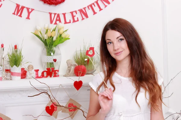 Mädchen am Valentinstag — Stockfoto