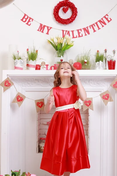 Ragazza su San Valentino sfondo giorno — Foto Stock