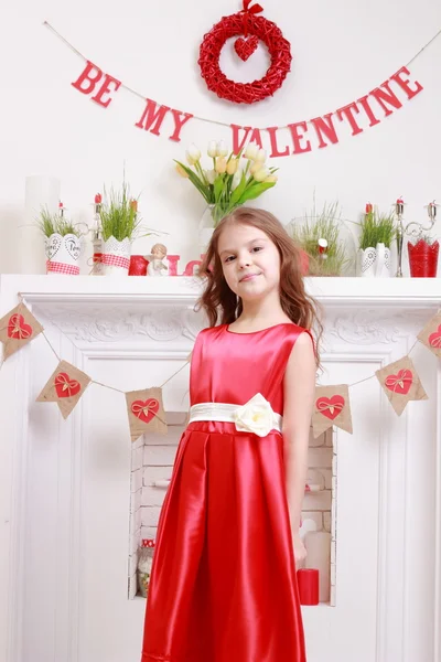 Ragazza su San Valentino sfondo giorno — Foto Stock