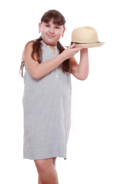 Дівчина з солом'яним капелюхом — стокове фото