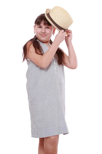 Chica con sombrero de paja — Foto de Stock