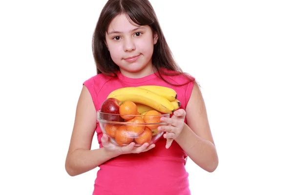 Девушка с фруктовой миской — стоковое фото
