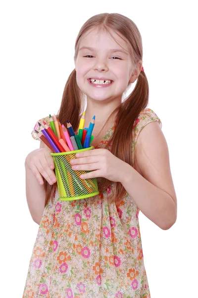 Fille avec crayons colorés — Photo