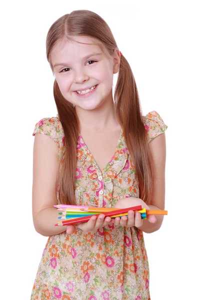 Fille avec crayons colorés — Photo