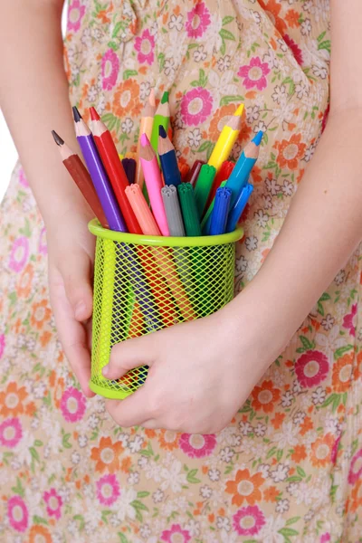Menina com lápis coloridos — Fotografia de Stock