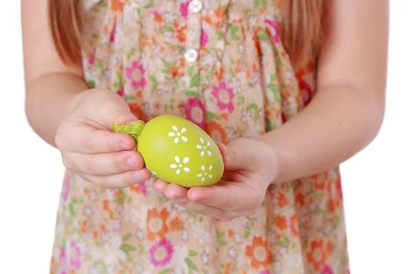 Ragazza con uovo di Pasqua rosso — ストック写真