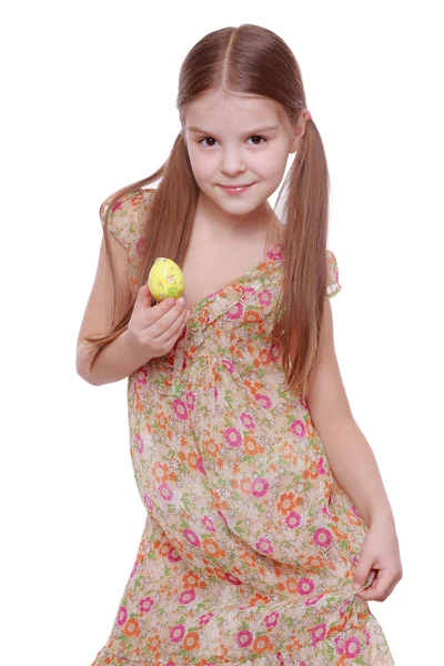 复活节彩蛋的女孩 — 图库照片