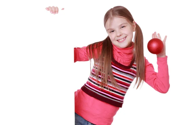 Meisje houden decoratie van Kerstmis — Stockfoto