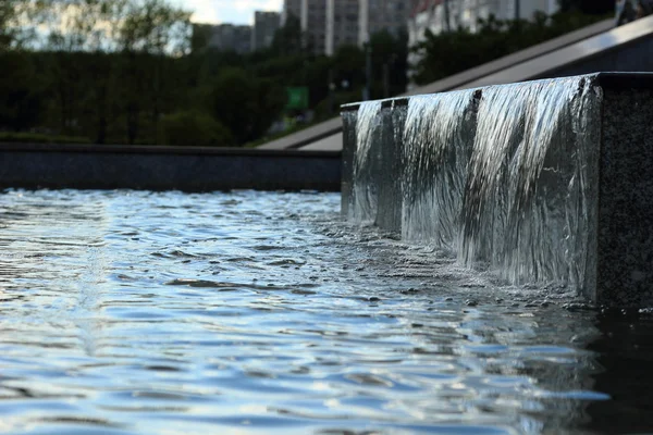 Malerischer Blick Auf Den Brunnen Mit Spiegelungen Moskau Russische Föderation — Stockfoto