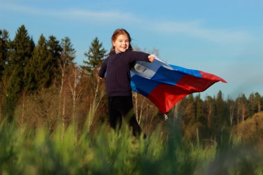 güzel küçük bir kız Rus bayrağı ile