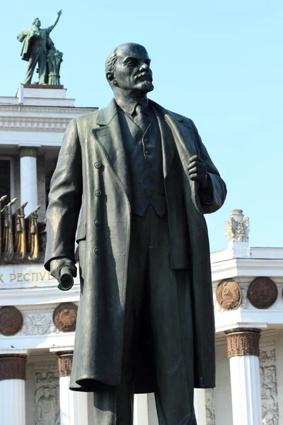 Lenin-Denkmal — Stockfoto