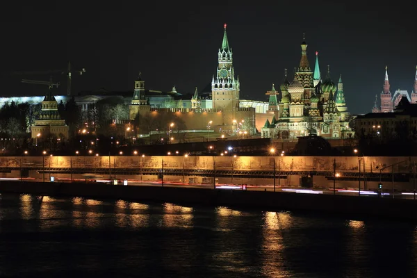 Russland Moskau Nächtlicher Blick Auf Den Moskauer Fluss Die Brücke — Stockfoto