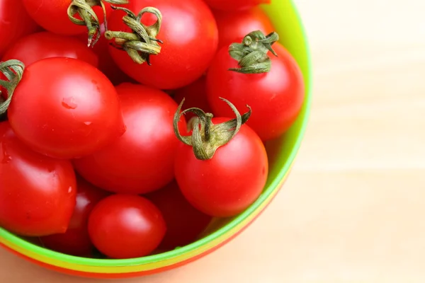 Kase kiraz domates — Stok fotoğraf