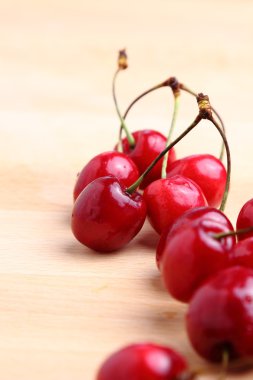 Olgun kırmızı kiraz