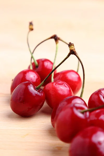 Cerezas maduras naturales — Foto de Stock