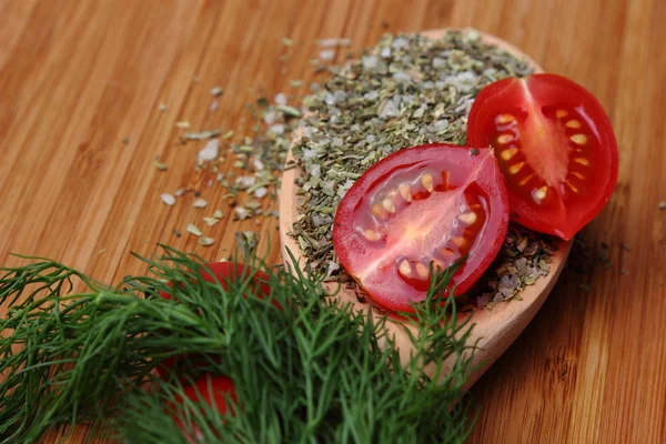 Rijpe Verse Tomaten Kruiden Specerijen Voor Een Juiste Gezonde Voeding — Stockfoto