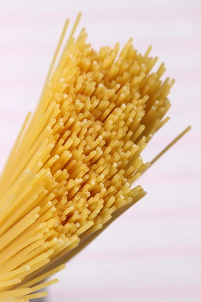 Сиров'ялений італійські спагеті — стокове фото