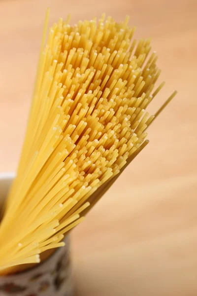 Сиров Ялений Італійські Спагеті Білому Фоні — стокове фото