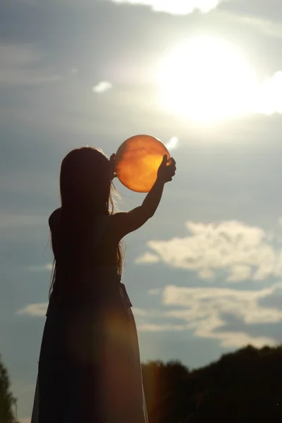 Silhouette bambina — Foto Stock