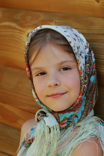 Menina bonita ao ar livre — Fotografia de Stock