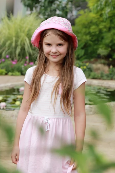 Outdoor portrait — Stock Photo, Image