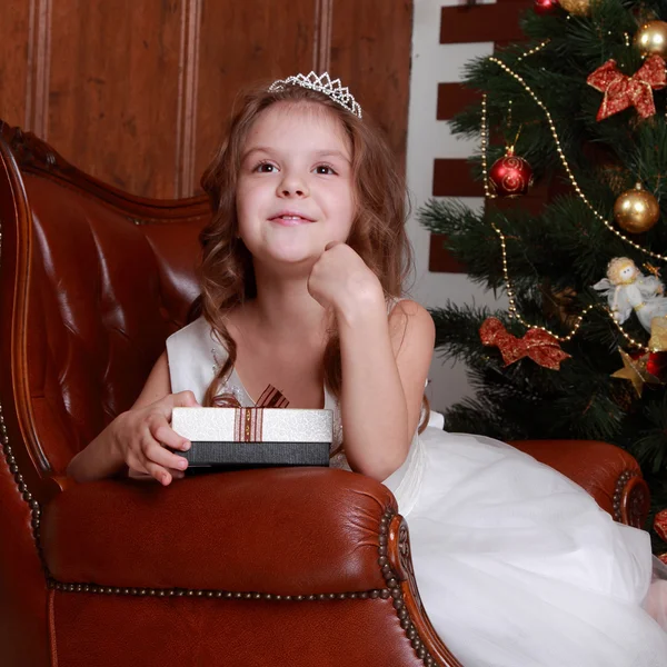 Criança feliz no Natal — Fotografia de Stock