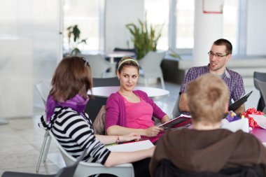 Grup kolej veya Üniversite öğrenci