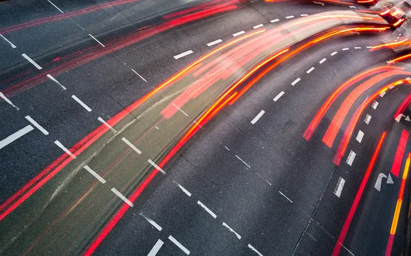 Movimento turvo tráfego rodoviário da cidade (cor tonificada imagem ) — Fotografia de Stock