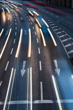 Hareket bulanık şehir trafik (renk tonlu görüntü)