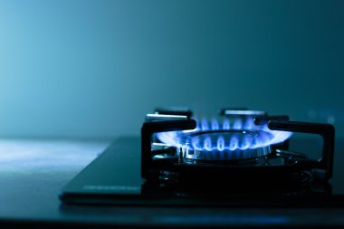 Gaz sobası alevleri