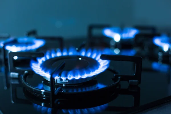 Las llamas de la estufa de gas — Foto de Stock