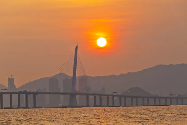 Sunset bridge in Hong Kong — Stock Photo, Image