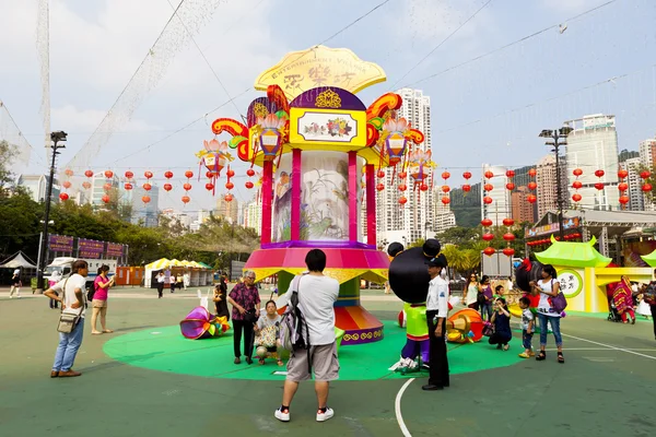 Střední-podzimní Lucerna karneval v hong Kongu — Stock fotografie