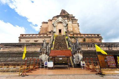WAT chedi luang Tapınağı chiang Mai, Tayland.