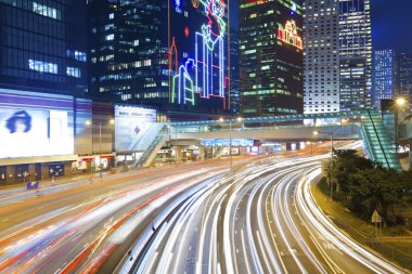 Hong Kong 'da gece trafiği